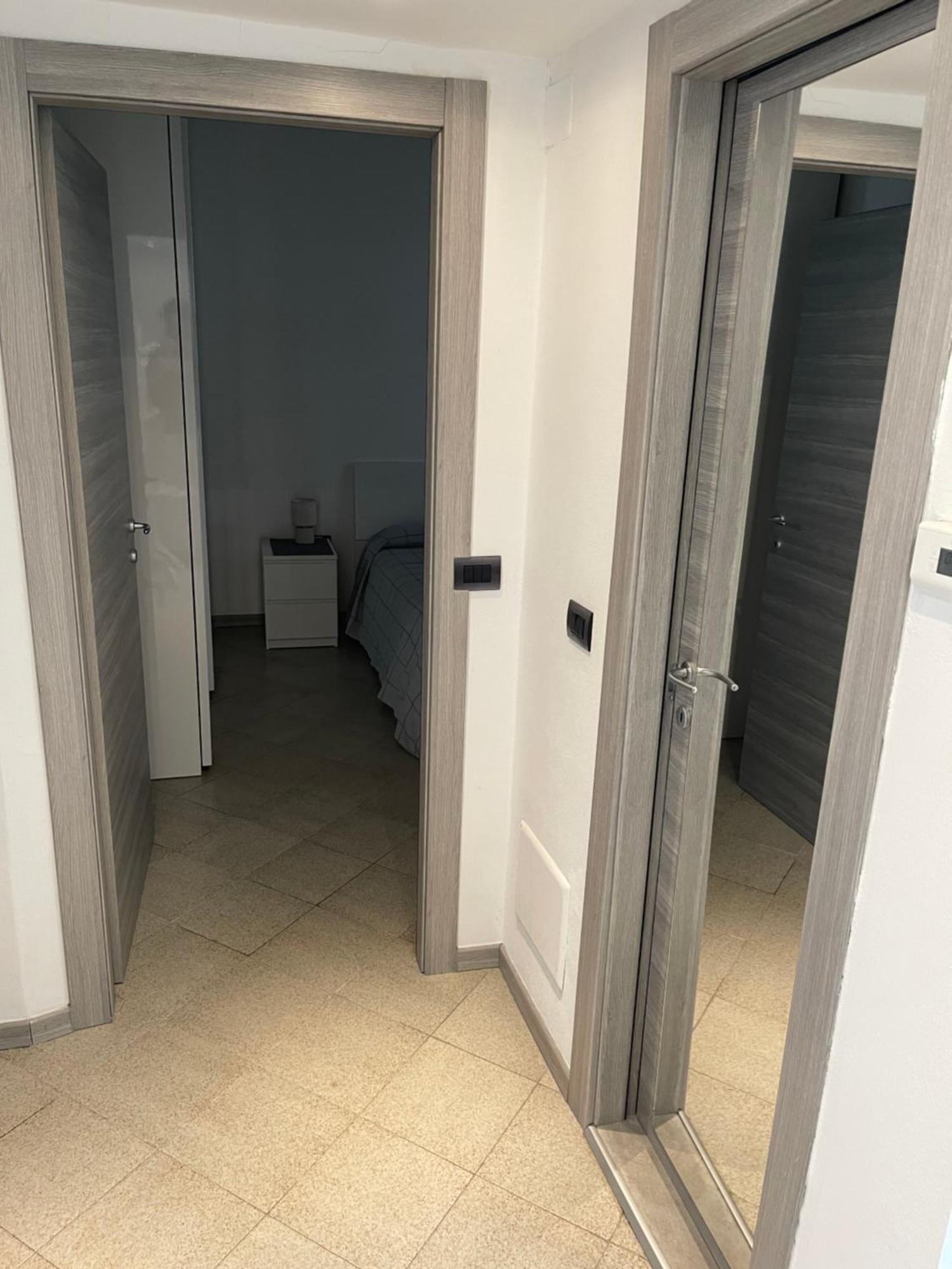 Bilocale Zona Navigli Apartment Milano Ngoại thất bức ảnh